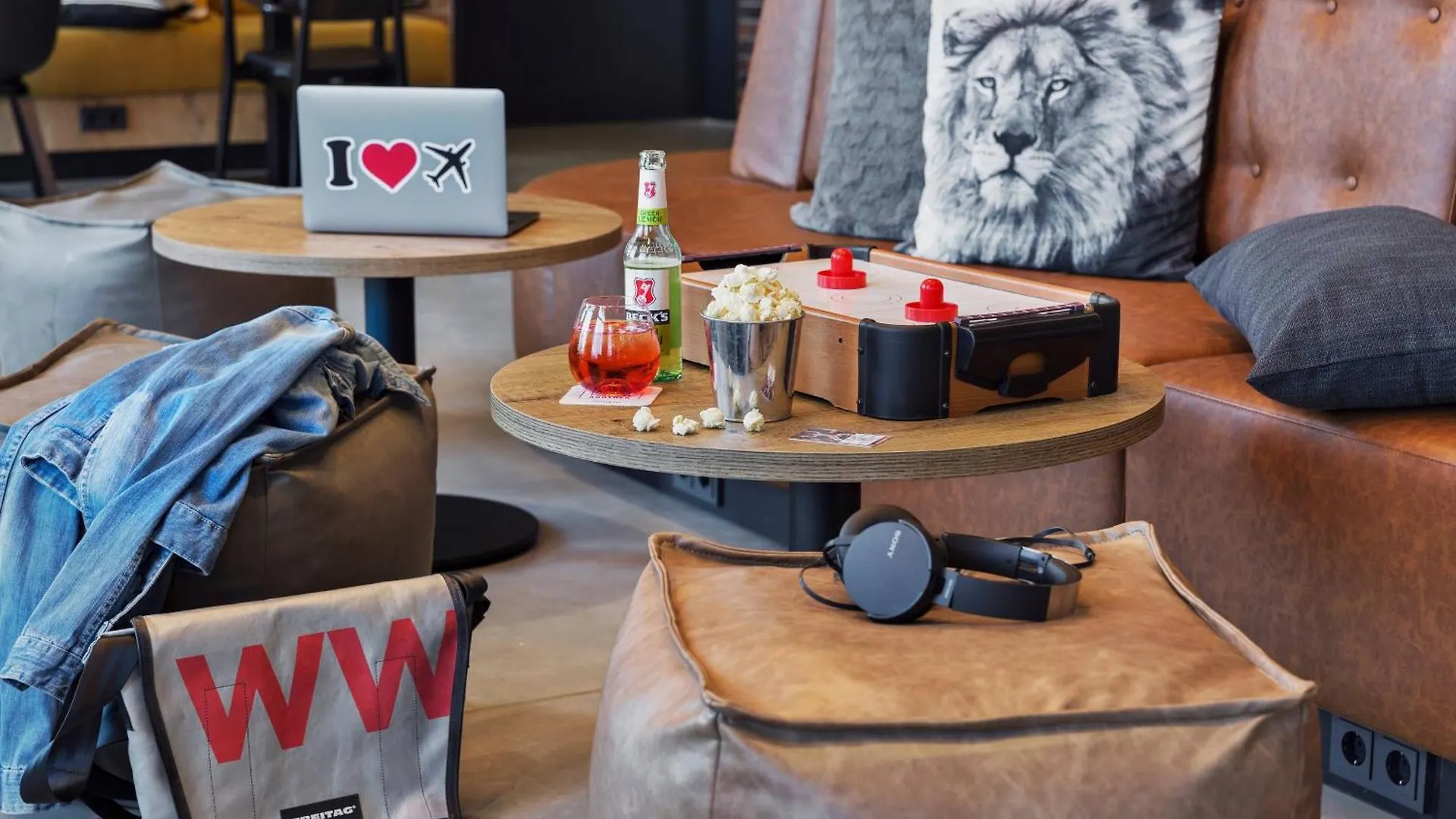 Moxy Frankfurt Airport Kelsterbach Otel